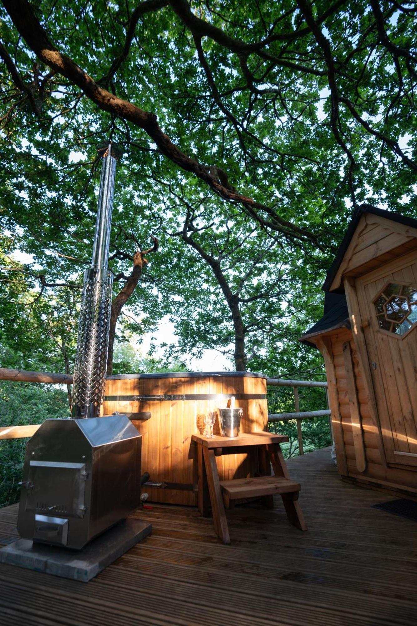 Chestnut Tree House With Hot Tub & Sauna บาร์มัธ ภายนอก รูปภาพ
